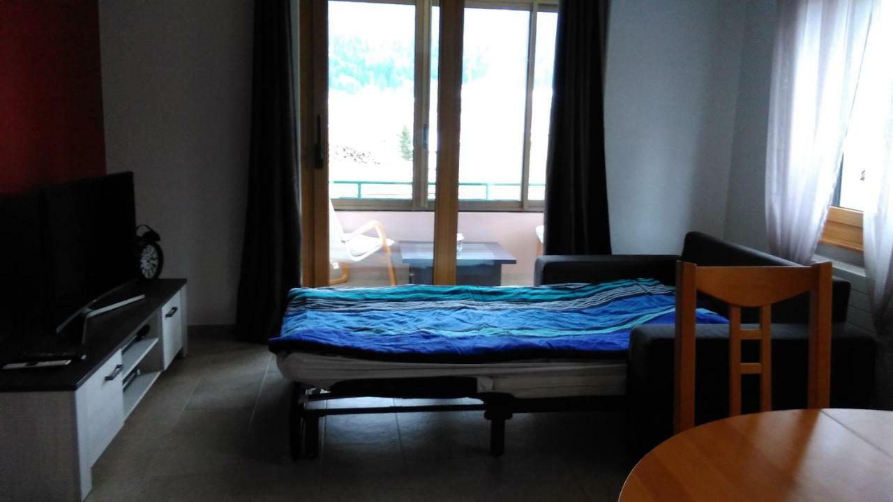 Apartment De Travers